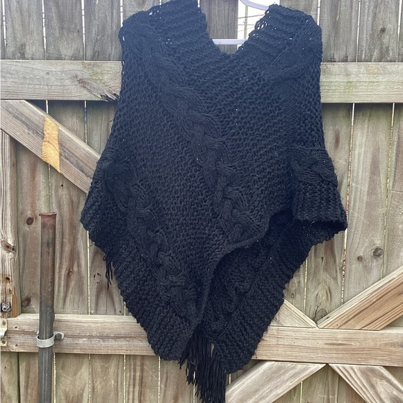 Rave cover up shawl/poncho one size fits all 2 pieces - Picture 2 of 13